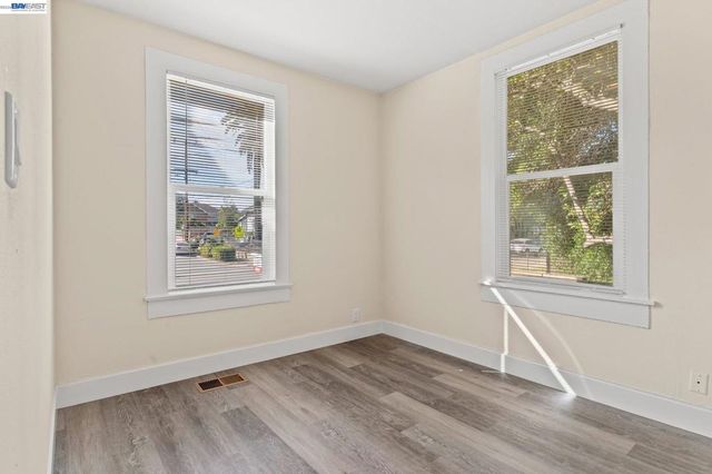 1251 Bellina St, Hayward, CA 94541