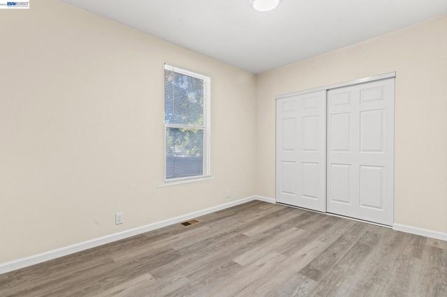 1251 Bellina St, Hayward, CA 94541