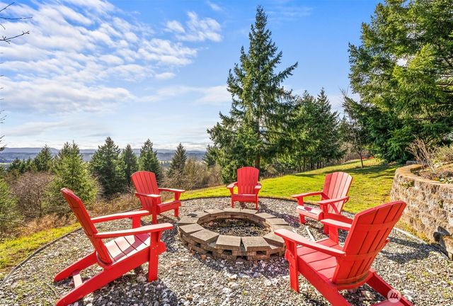 117 Briarwood Court, Chehalis, WA 98532