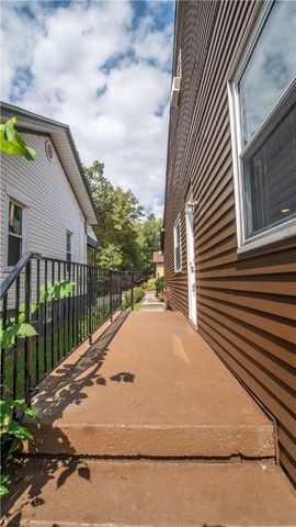 219 Bessemer, Verona, PA 15147