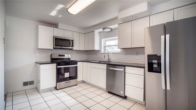 219 Bessemer, Verona, PA 15147