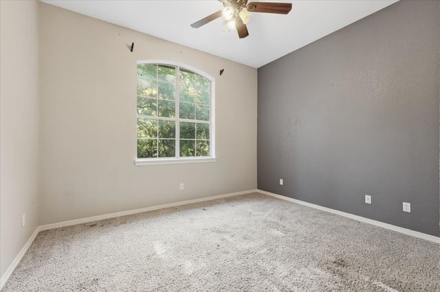 240 Grande Casa Road, Waxahachie, TX 75167