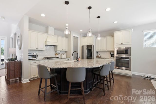 11502 Sweet Birch Lane, Charlotte, NC 28278
