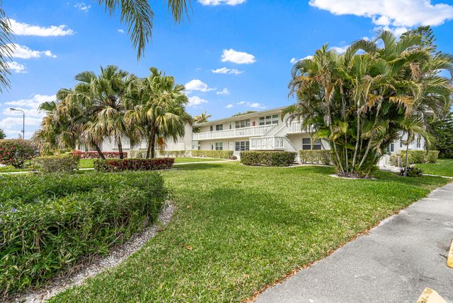 167 Cambridge G, West Palm Beach, FL 33417