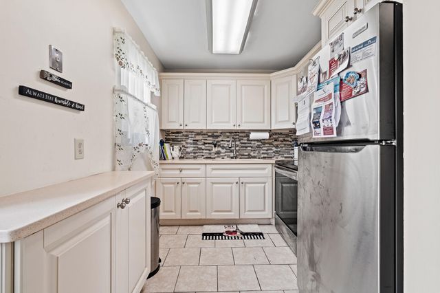 167 Cambridge G, West Palm Beach, FL 33417