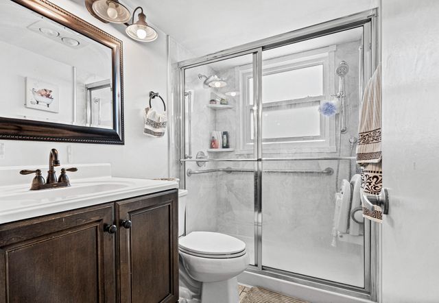 167 Cambridge G, West Palm Beach, FL 33417