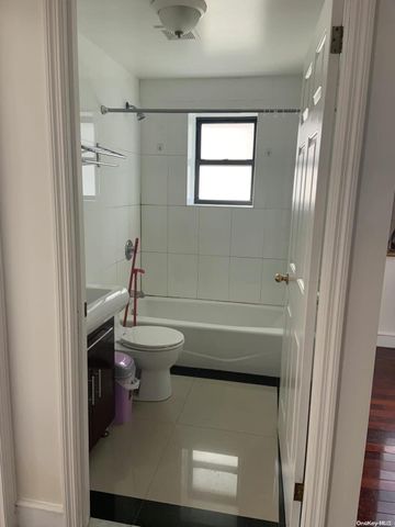 133-26 Avery Avenue Ba, Flushing, NY 11355