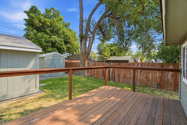 207 E Princeton Ave, Spokane, WA 99107