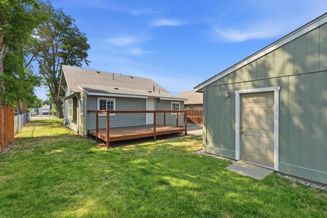 207 E Princeton Ave, Spokane, WA 99107
