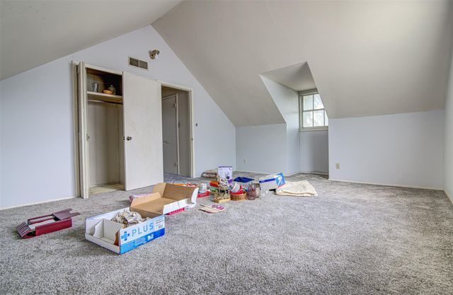 6704 Isabelle DR, Austin, TX 78752