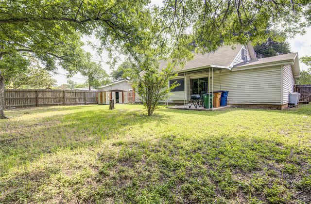 6704 Isabelle DR, Austin, TX 78752