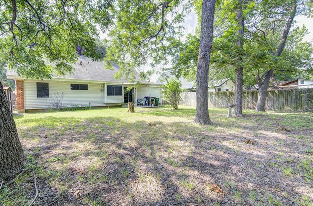 6704 Isabelle DR, Austin, TX 78752