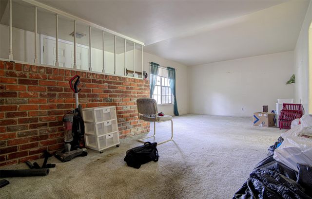 6704 Isabelle DR, Austin, TX 78752