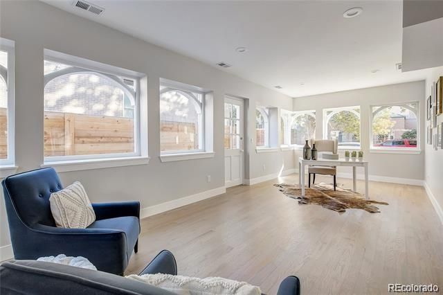 2817 W 33rd Avenue, Denver, CO 80211