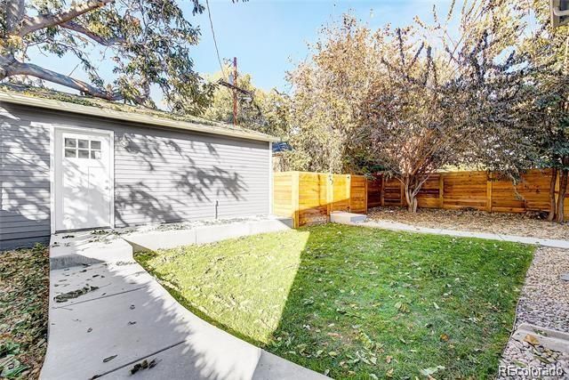 2817 W 33rd Avenue, Denver, CO 80211
