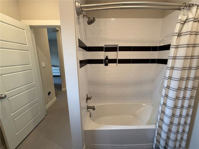 301 West 31st Street 202, Bryan, TX 77803