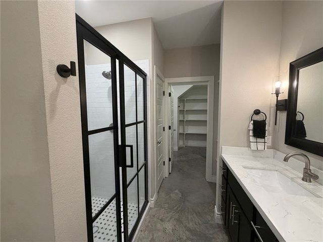 301 West 31st Street 202, Bryan, TX 77803