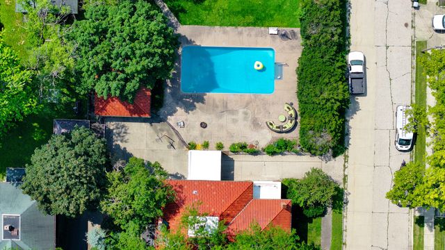 1411 1st Avenue, Sterling, IL 61081