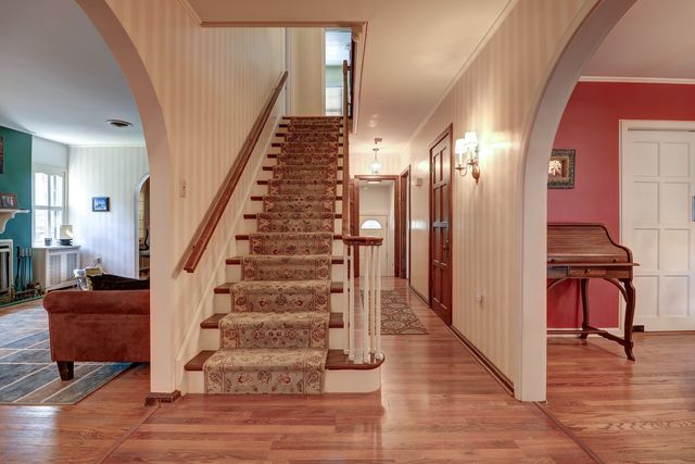 1411 1st Avenue, Sterling, IL 61081