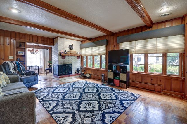 1411 1st Avenue, Sterling, IL 61081