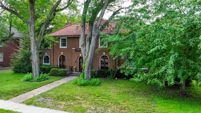 1411 1st Avenue, Sterling, IL 61081