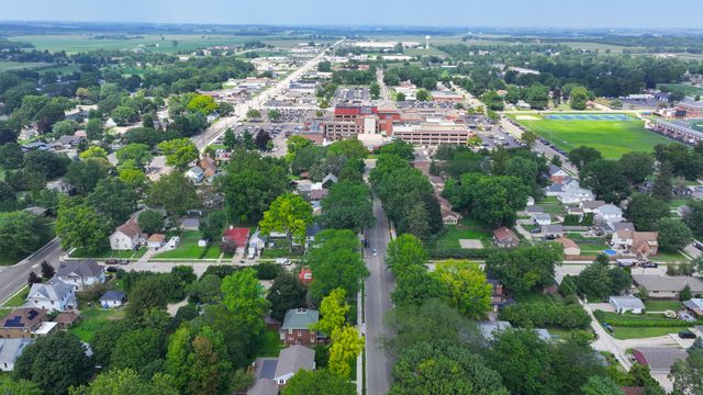 1411 1st Avenue, Sterling, IL 61081