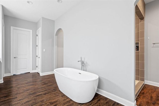 3688 E Cabella Drive, Sulphur, LA 70665