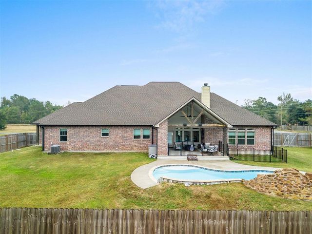 3688 E Cabella Drive, Sulphur, LA 70665