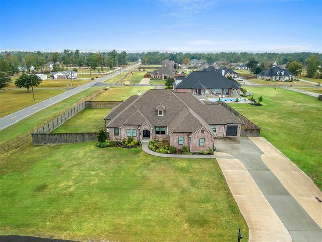 3688 E Cabella Drive, Sulphur, LA 70665