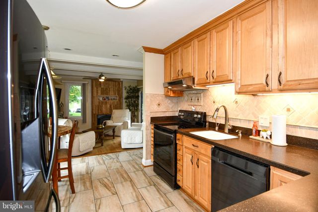 9401 HICKORY VIEW PL, Gaithersburg, MD 20886
