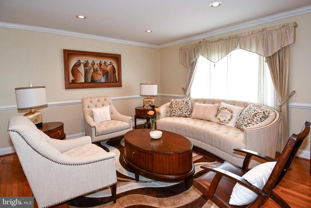 9401 HICKORY VIEW PL, Gaithersburg, MD 20886
