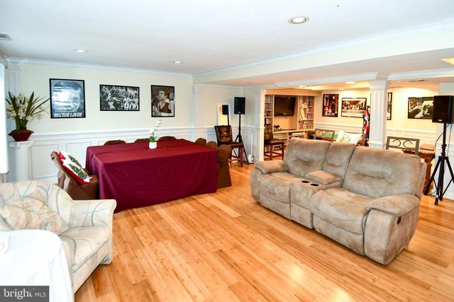 9401 HICKORY VIEW PL, Gaithersburg, MD 20886