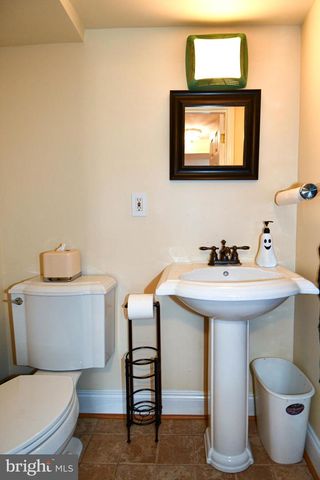 9401 HICKORY VIEW PL, Gaithersburg, MD 20886