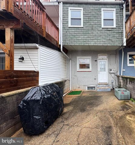 3820 HUDSON ST, Baltimore, MD 21224