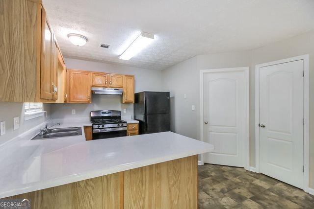 3067 Fields Drive, Lithonia, GA 30038