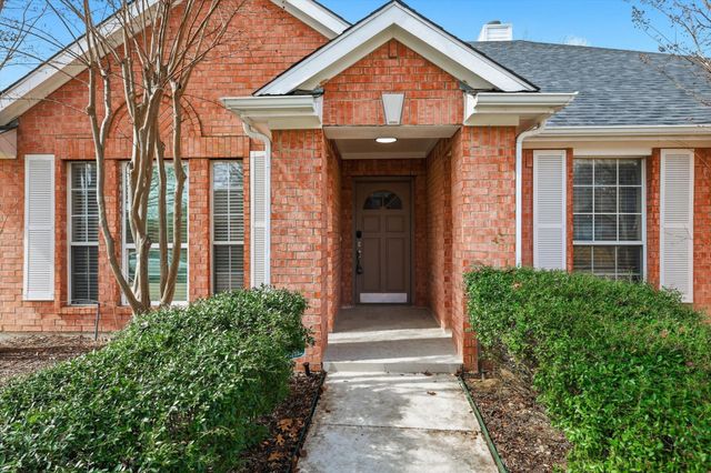 1869 Oak Bend Drive, Rockwall, TX 75087