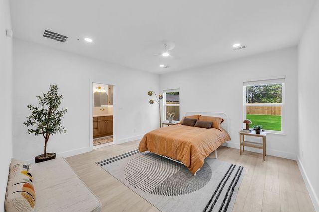 3624 Wendelkin Street, Dallas, TX 75215