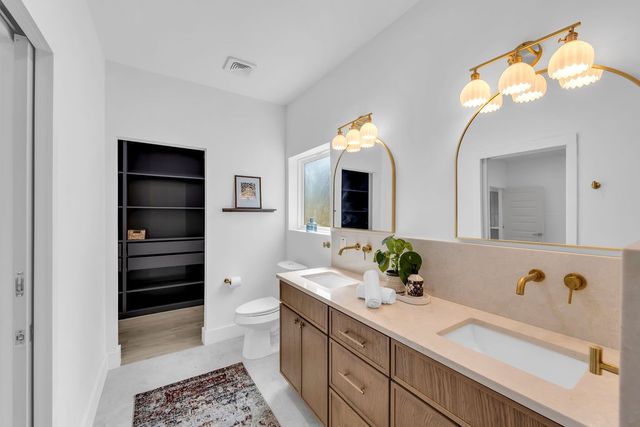 3624 Wendelkin Street, Dallas, TX 75215