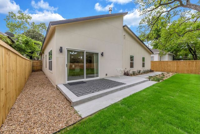 3624 Wendelkin Street, Dallas, TX 75215