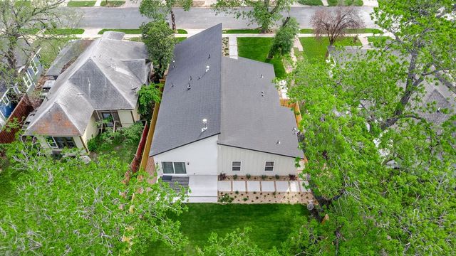 3624 Wendelkin Street, Dallas, TX 75215