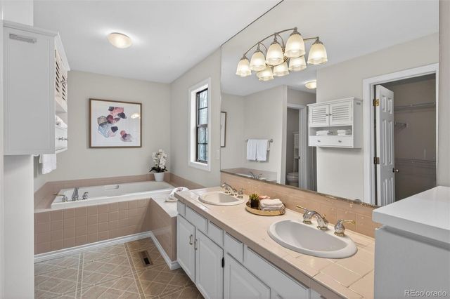 1615 S Syracuse Street, Denver, CO 80231