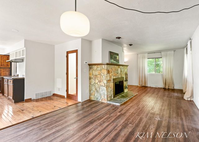 6101 South Shore Drive, Whitehall, MI 49461