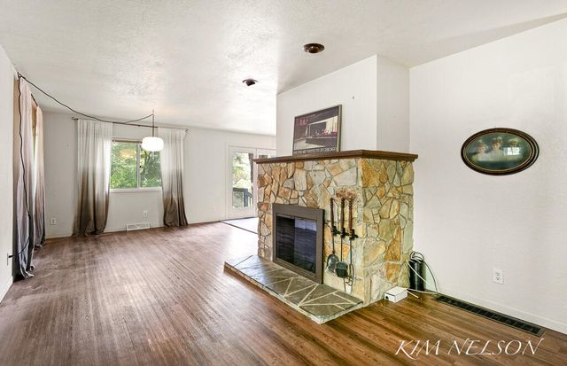 6101 South Shore Drive, Whitehall, MI 49461