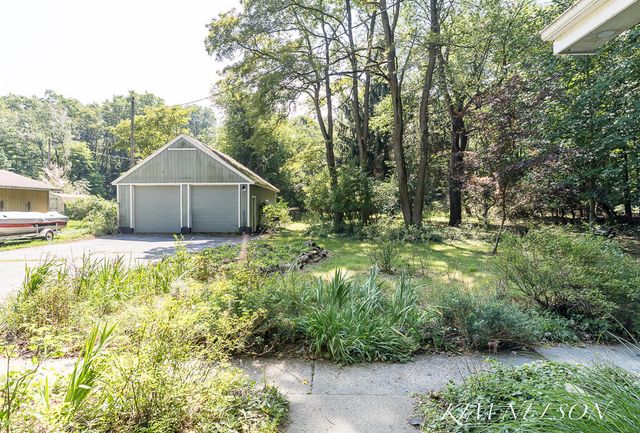 6101 South Shore Drive, Whitehall, MI 49461