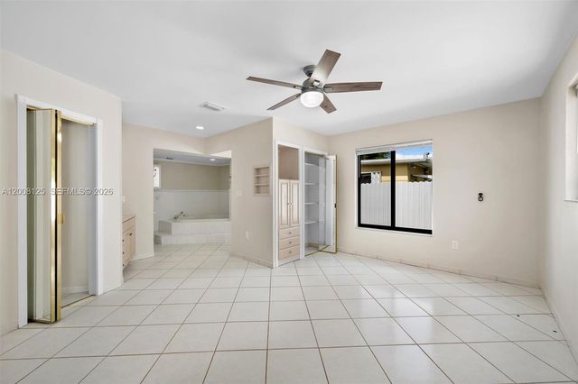 10320 SW 38th Ter, Miami, FL 33165