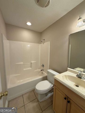 14 Pine Breeze Court, Lakeland, GA 31635