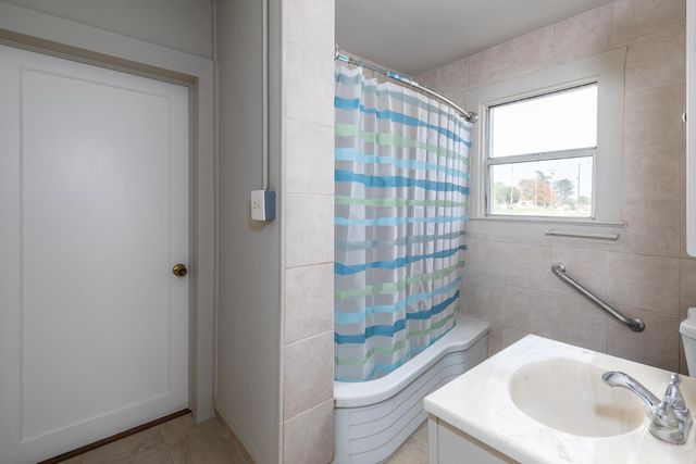 12283 E Dinuba Avenue, Selma, CA 93662