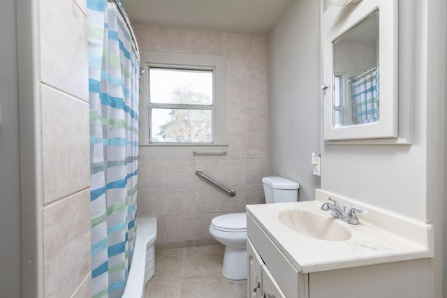 12283 E Dinuba Avenue, Selma, CA 93662