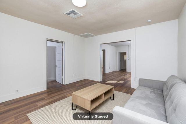 12283 E Dinuba Avenue, Selma, CA 93662