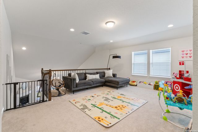 2130 Dalhart, San Antonio, TX 78253